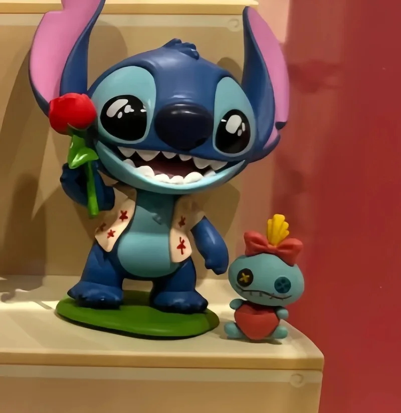 New Disney Stitch Angel Play serial randkowy pudełko z niespodzianką Kawaii kolekcja figurka Anime dekoracja zabawka dziewczynka Kawaii prezent