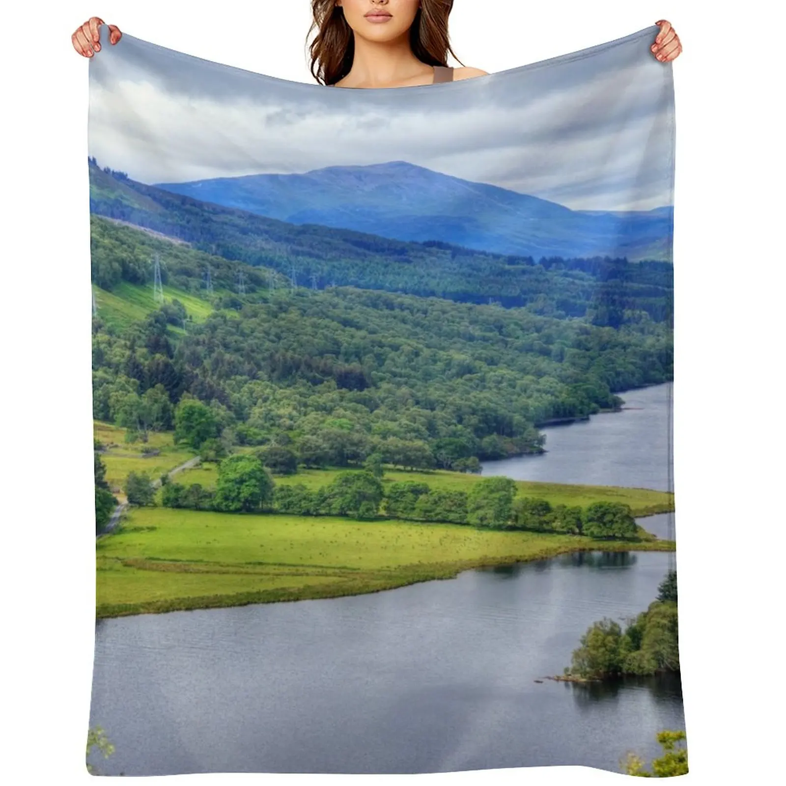 

Schiehallion in the Distance Throw Blanket Thin Heavy Flannels Beautifuls Blankets