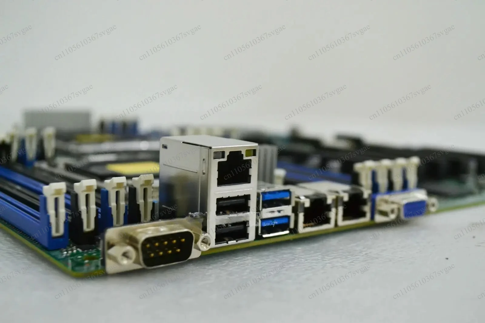 H11SSL-i REV 2.0 Server Motherboard, Single Channel 64 Core Compatible with EPYC 7551P CPU Processor