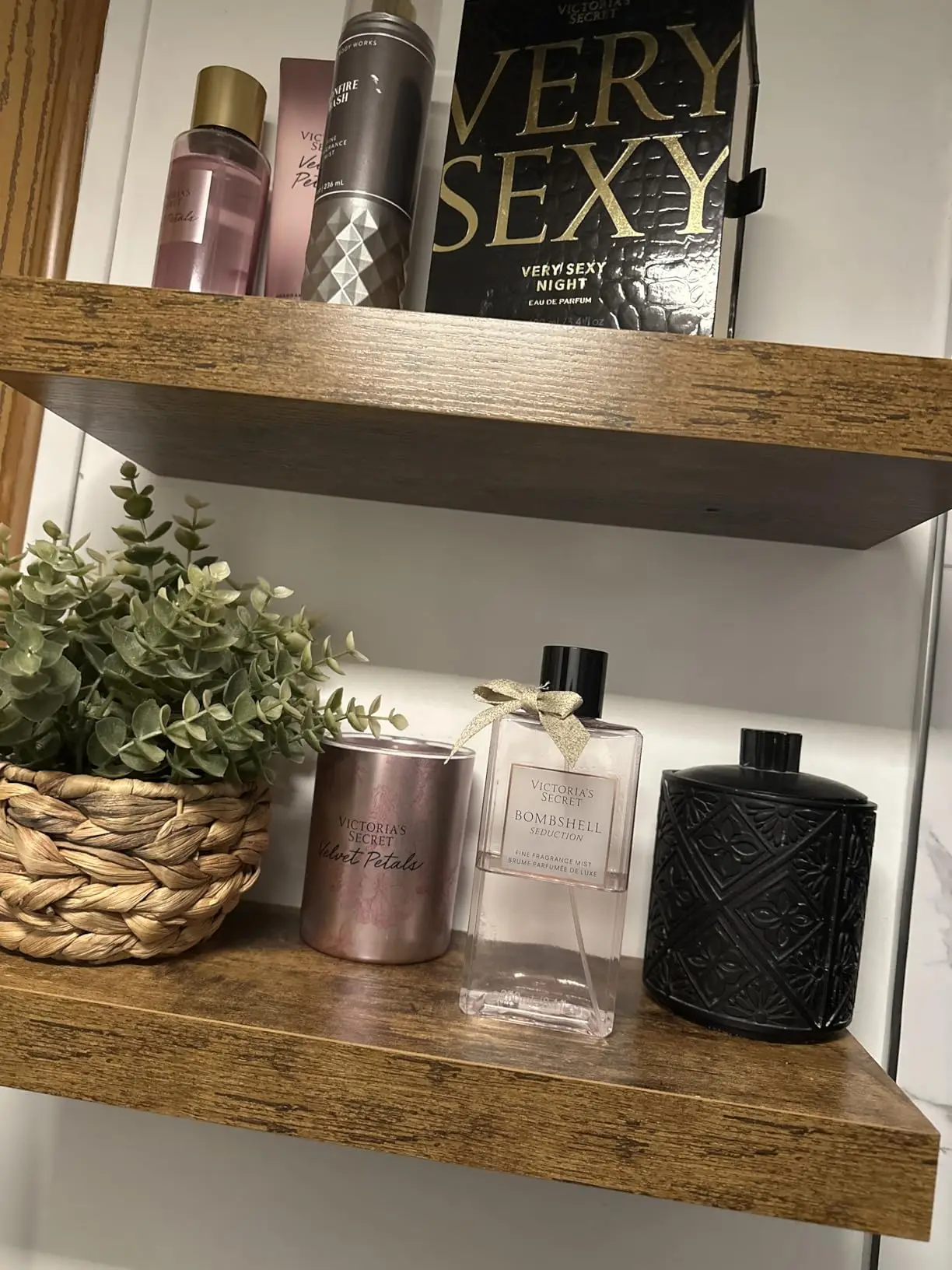 Factory wall shelf paintings 40 cm natural oak - functionality and modern design