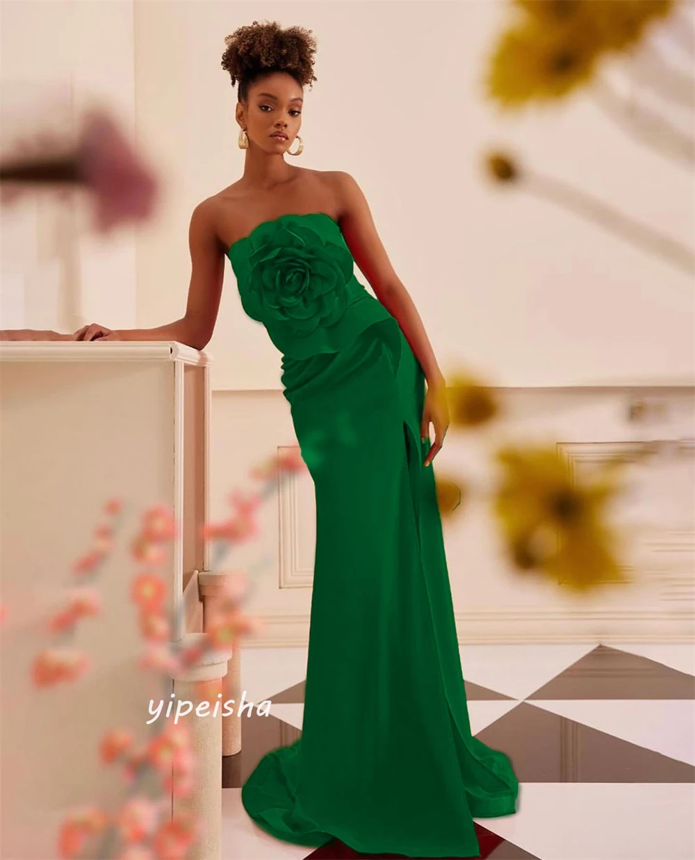 Strapless cetim flor vestido, Até o chão, Arábia Saudita, Ocasião Bespoke