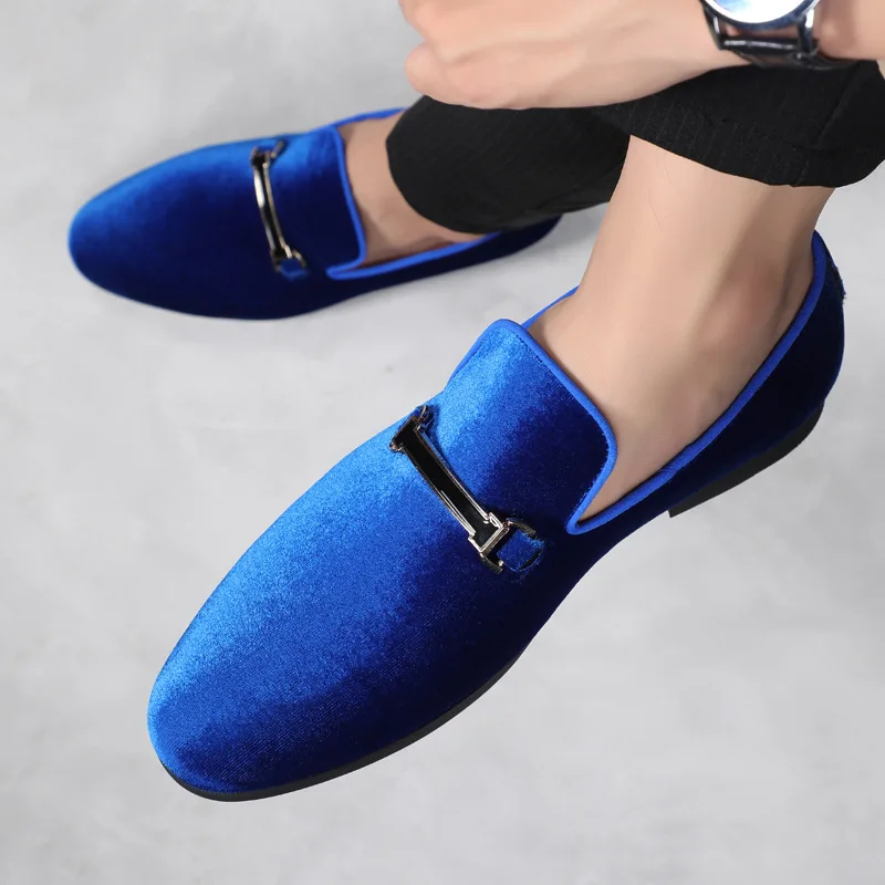 

Luxury Designer Fashion Pointed Black Blue Velvet Shoes Men Casual Loafers Formal Dress Footwear Sapatos Tenis Masculino