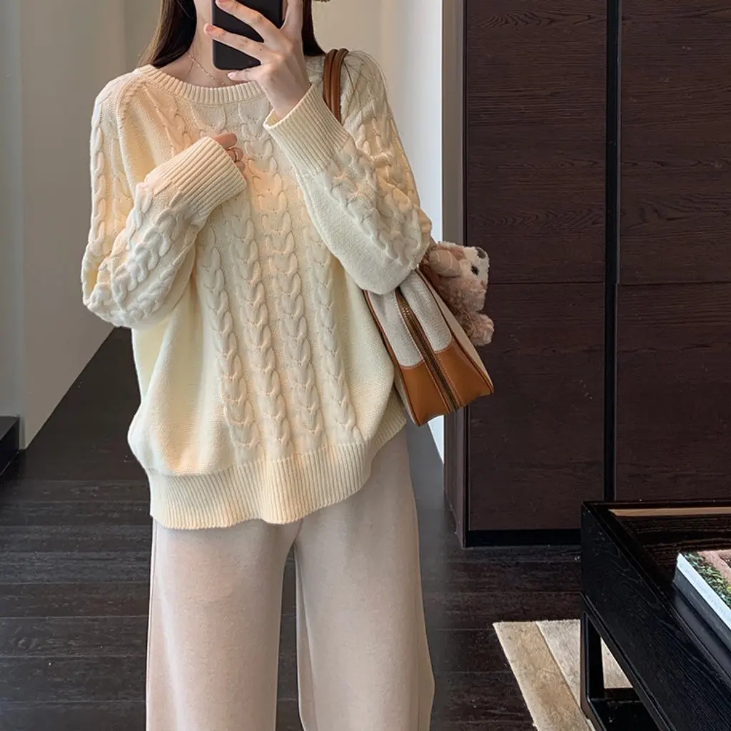 

Women's Slim Fit Pullover Sweater Red Fashionable Lazy Atmosphere Top for Autumn Winter New F112507