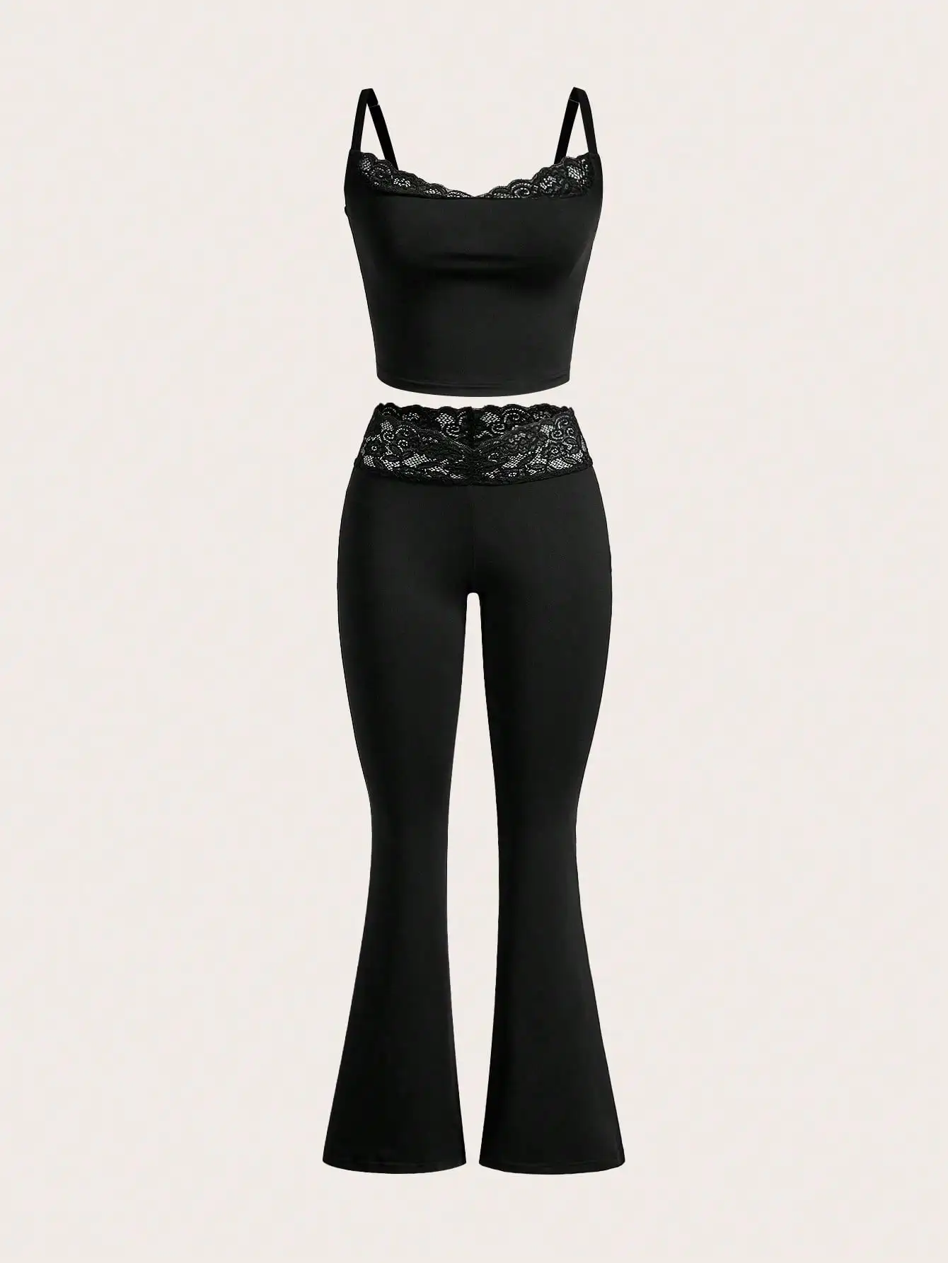 

Комплект из черного кружевного топа и расклешенных брюк для женщин, ко Дню святого Валентина