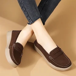 Calzature in pelle scamosciata mocassini con zeppa Comfort Slip on scarpe Casual scarpe basse per le donne nuovi mocassini da donna con suola spessa