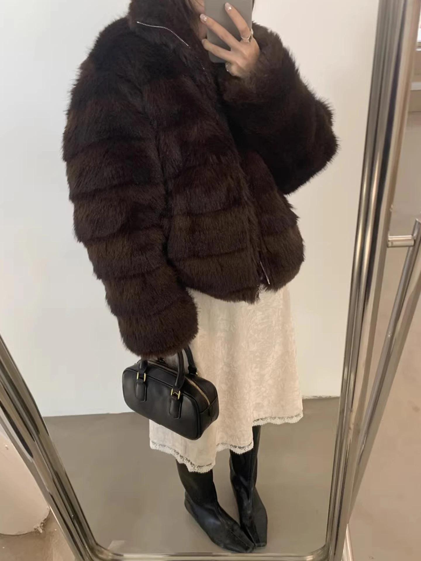 معطف فرو المنك المزيف ذو الملمس المزيف للنساء للخريف والشتاء عتيق بياقة واقفة ملابس قطنية دافئة متعددة الاستخدامات