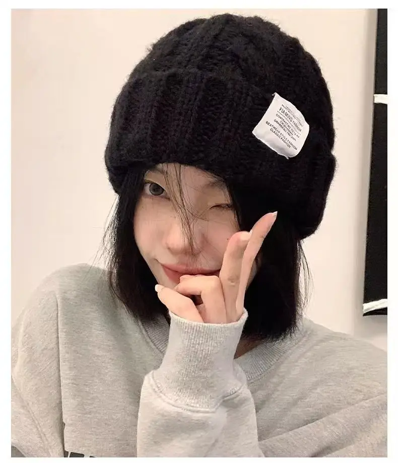 Warm High-value Beanie Knitted Hats Wool Hats Ins Style Brighten up Complexion Advanced Sense Small Faces 2025 New Style