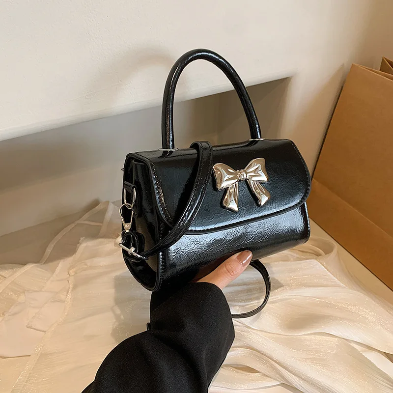 2024 Spring Ins Bow Decorative Handbags All-Match Shoulder Messenger Bag Western Style Gentle Small Square Bags for Women image 2