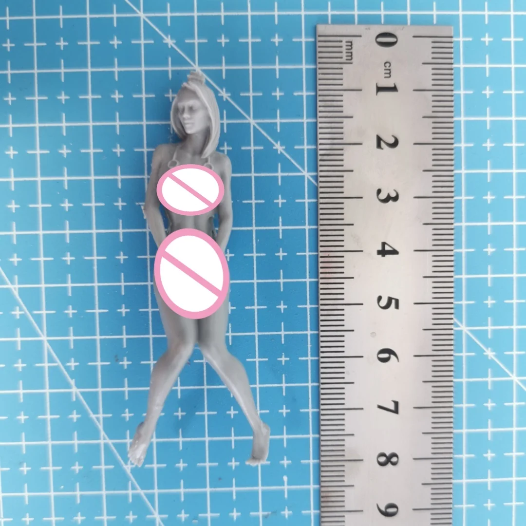 Figurka żywiczna w skali 1/24 Piękna kobieta Model Nsfw (Bez samochodu) Zestaw do samodzielnego montażu Niezmontowany i niepomalowany Model do druku 3D zabawka 032
