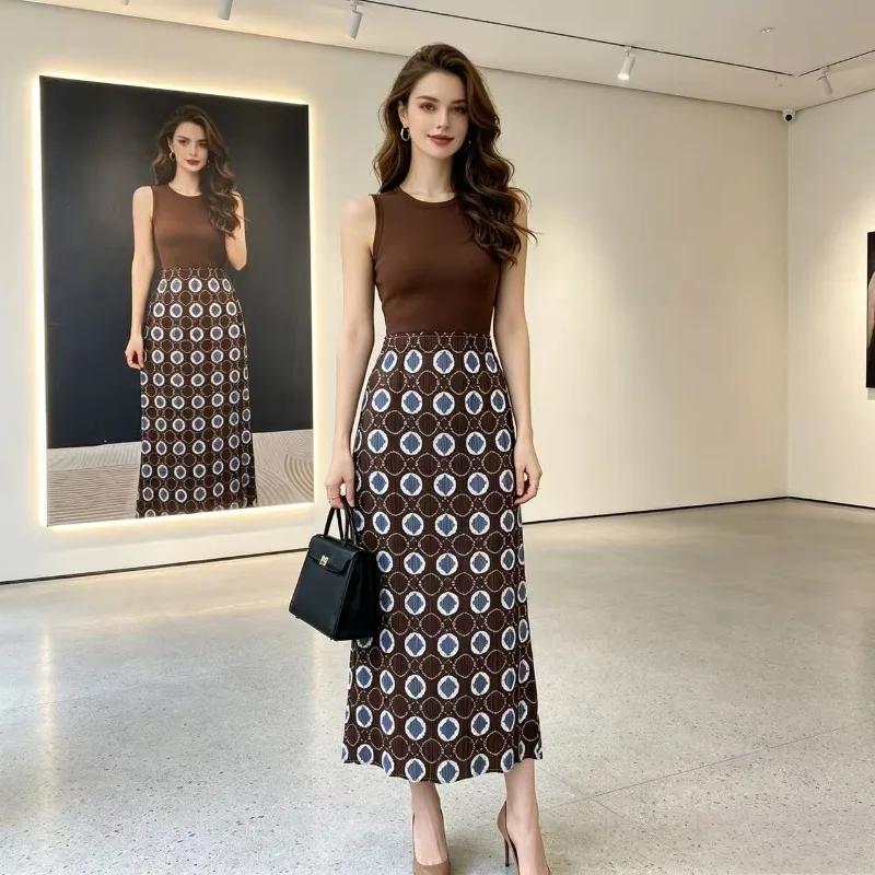 

Summer Skirt 2026 New Miyake Pleated Women's Vintage Print High Waist Fashion Slimming Straight Pleated Mid-Length Skirt Pleat