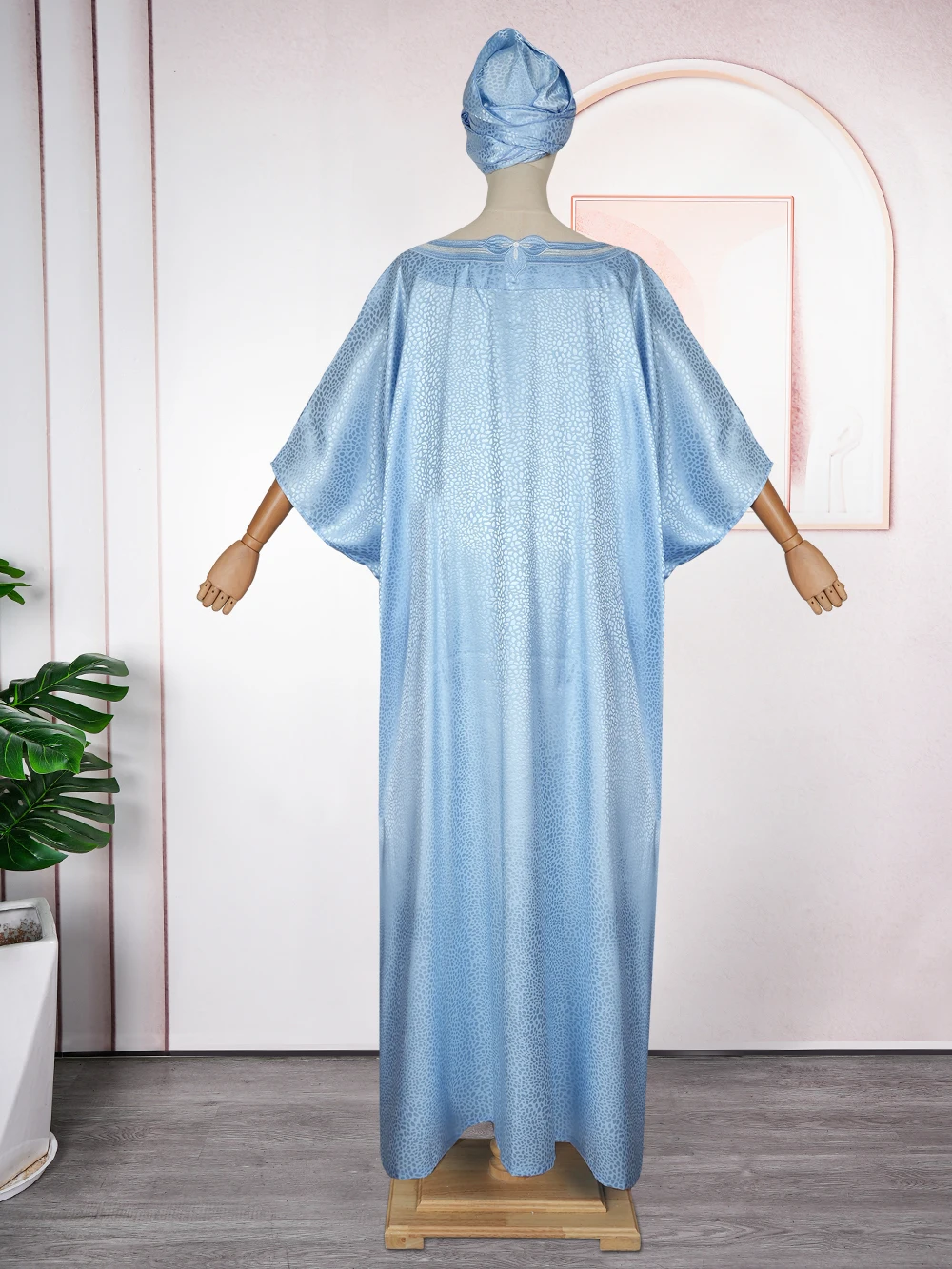 Abayas For Women Dubai Luxury 2026 African Muslim Fashion Dress Caftan Marocain Evening Party Dresses Boubou Robe Djellaba Femme