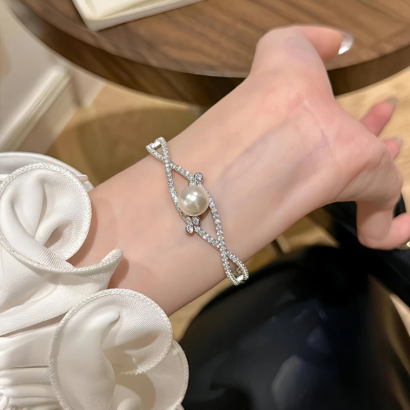 CAMEO Ballet Pearl Bracelet S925 Silver Gold Plated Synthetic Zircon Shell Pearl Fine Luxury Versatile Bangle