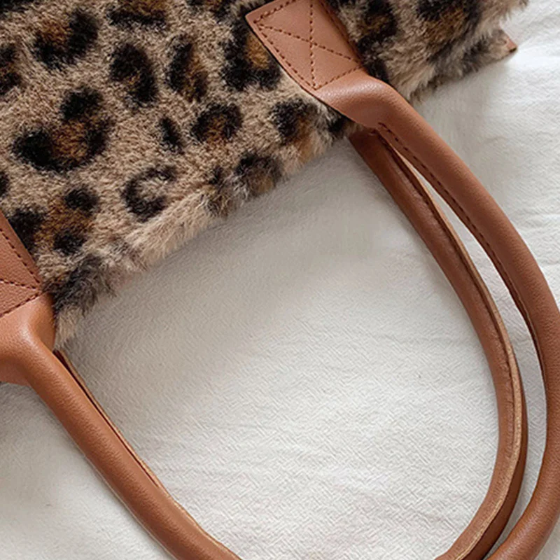 Frauen Weiche Plüsch Handtasche Neue Winter Leopard Kuh Druck Tragetaschen Weibliche Pu Leder Unterarm Taschen Pelzigen Flauschigen Schulter Tasche – Detail 20