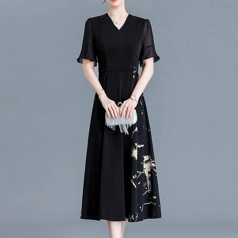 2024 New Summer Elegant Temperament China-Chic New Chinese Fashion V-neck Splice Print Simple Commuter Horn Sleeve Dress