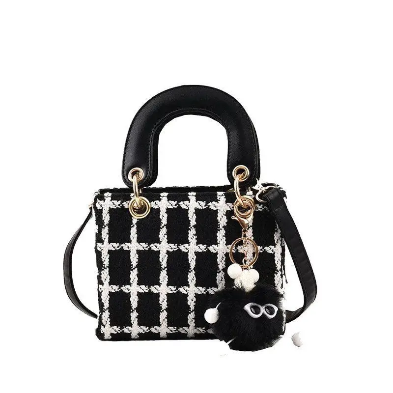 حقيبة جديدة متقدمة من القماش الصوفي 2025 حقيبة كروس بتصميم متخصص جديد على الإنترنت انفجارات المشاهير حقيبة يد ديانا المحمولة للجوكر