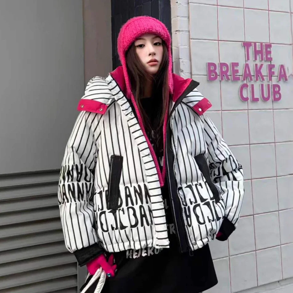 

Winter Stripe Letter Print Hooded Down Jacket Female Short Zipper Loose Jackets Women White Duck Down Warm Thick Parker Outwears