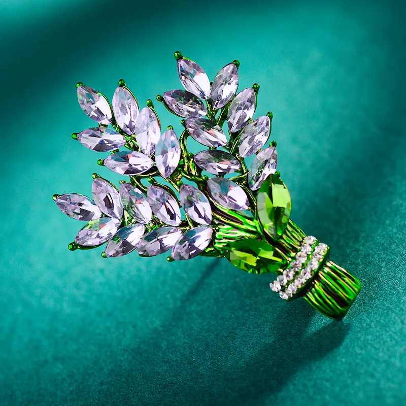 Exquisite Purple Lavender Brooch Women's Pin Crystal Rhinestone Bouquet Pin Clothing Coat Accessories