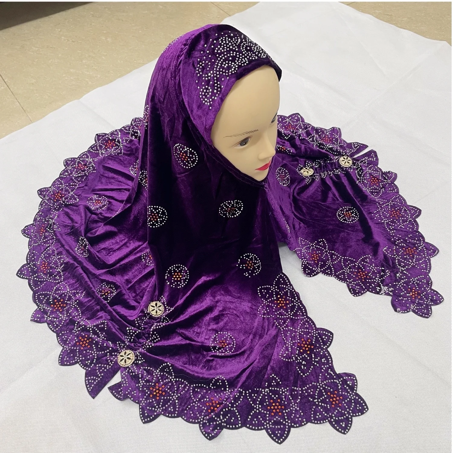 2024Fashion Muslim Cap For Women Beaded Hijab Muslim Turban Female Head Wrap Shawls and Wraps Foulard Femme 60*80Cm