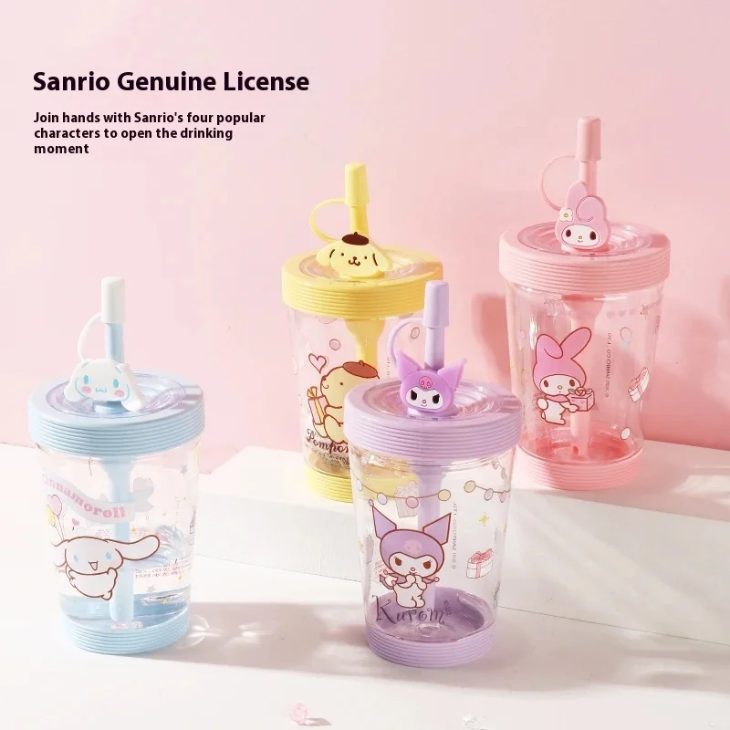 Miniso Genuine Sanrio Série de Personagens, Copo Acompanhante Colorido, Cinnamoroll Straw Cup, Kuromi Cartoon, Copo De Água Bonito, Presente Infantil