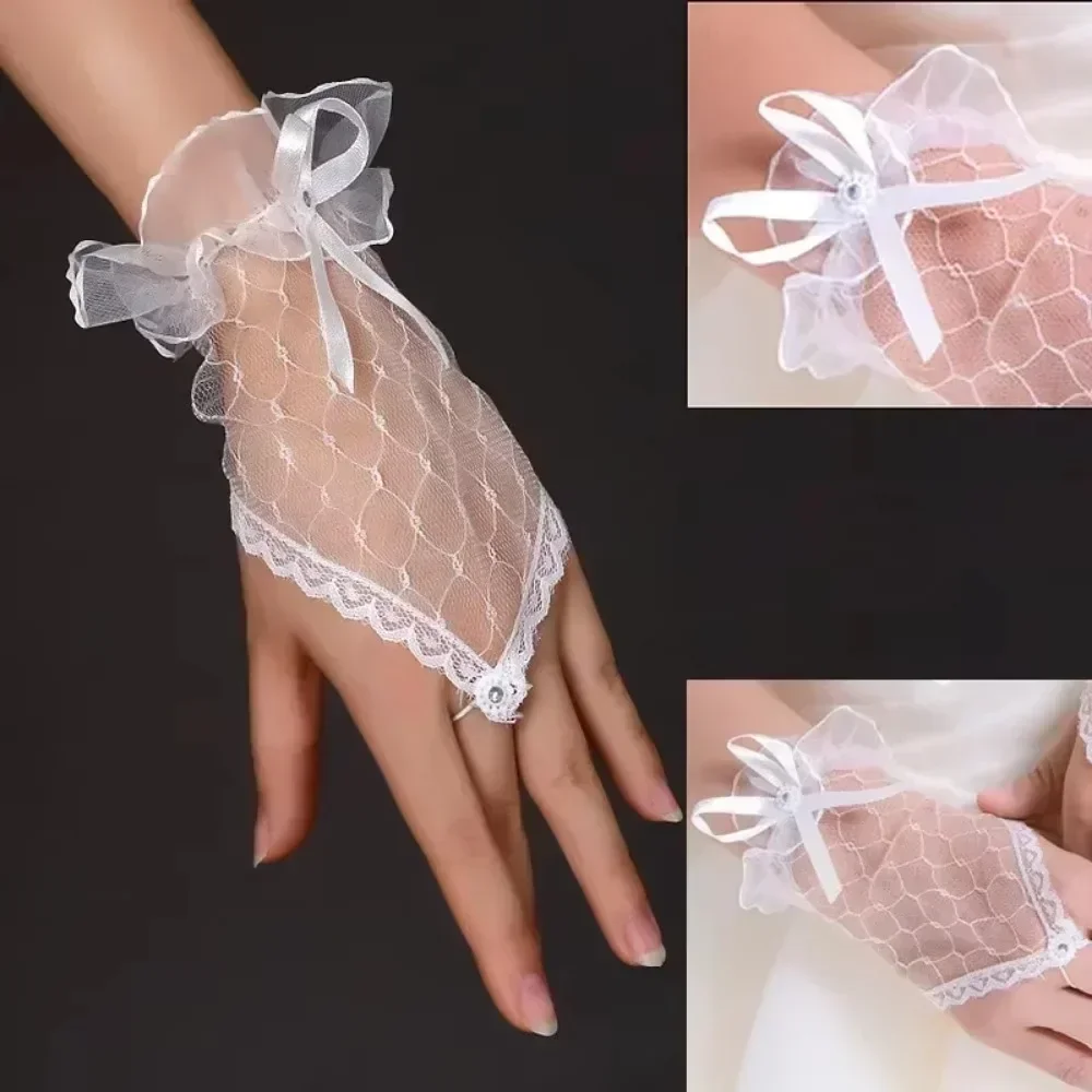 Gothic Short Black Gloves Female Harajuku Lace Bridal Wedding Halloween Lolita Dress Net Gauze Bow Hand Sleeve Fishnet Gloves