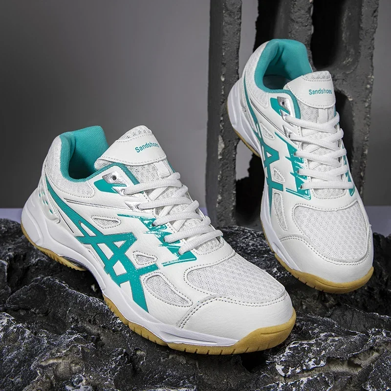 

2024 new lightweight and comfortable men's and women's badminton shoes, tennis shoes, volleyball shoes, sports running training