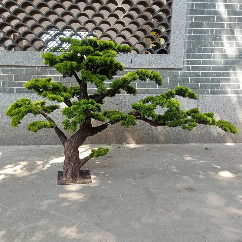 Artificial Greeting Pine FRP Pine Shape Fake Trees Courtyard Large Decorative Tree