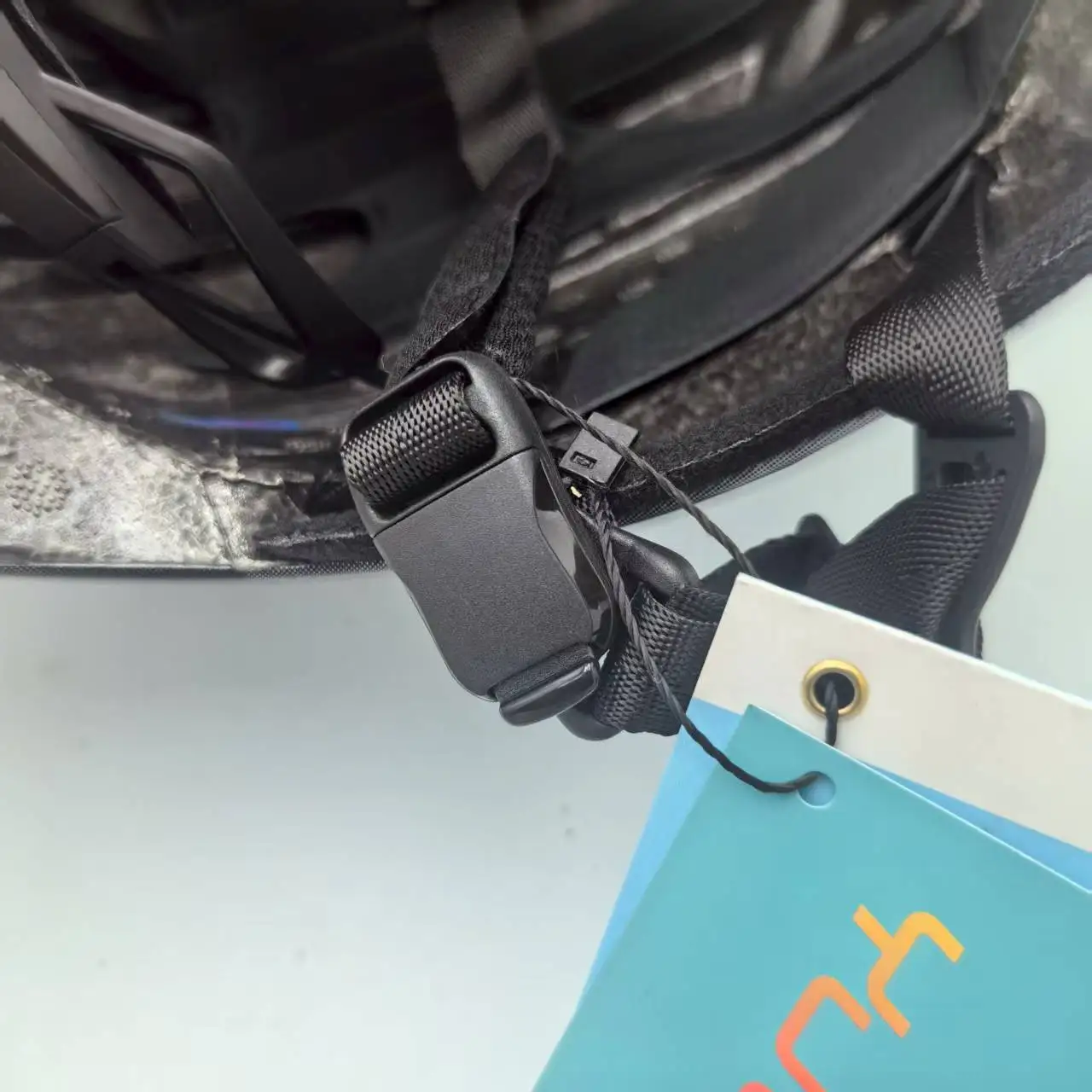 Heißer TT Triathlon-Fahrradhelm für Radfahrtraining und Wettkämpfe mit spezieller Magnetverschluss-Schnalle, spezielle Farbauswahl, Sicherheitshelm YM – Detail 20