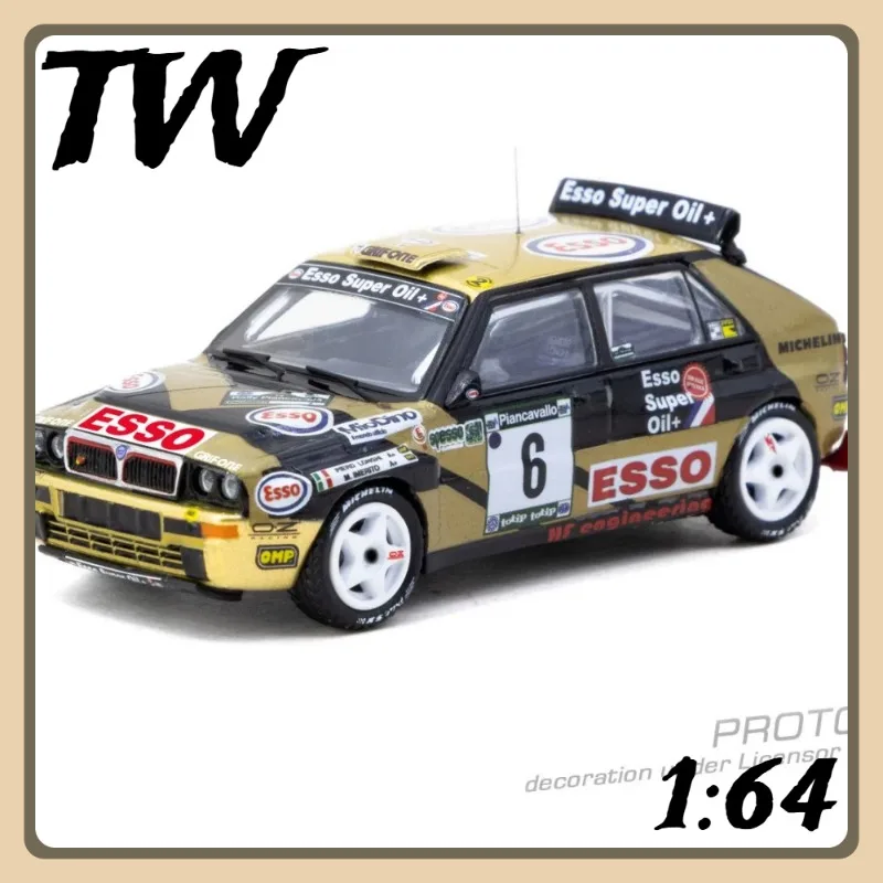 TW 1:64 Lancia Delta HF Integral Die Casting Alloy Car Model Desktop Ornament Collection Souvenir.