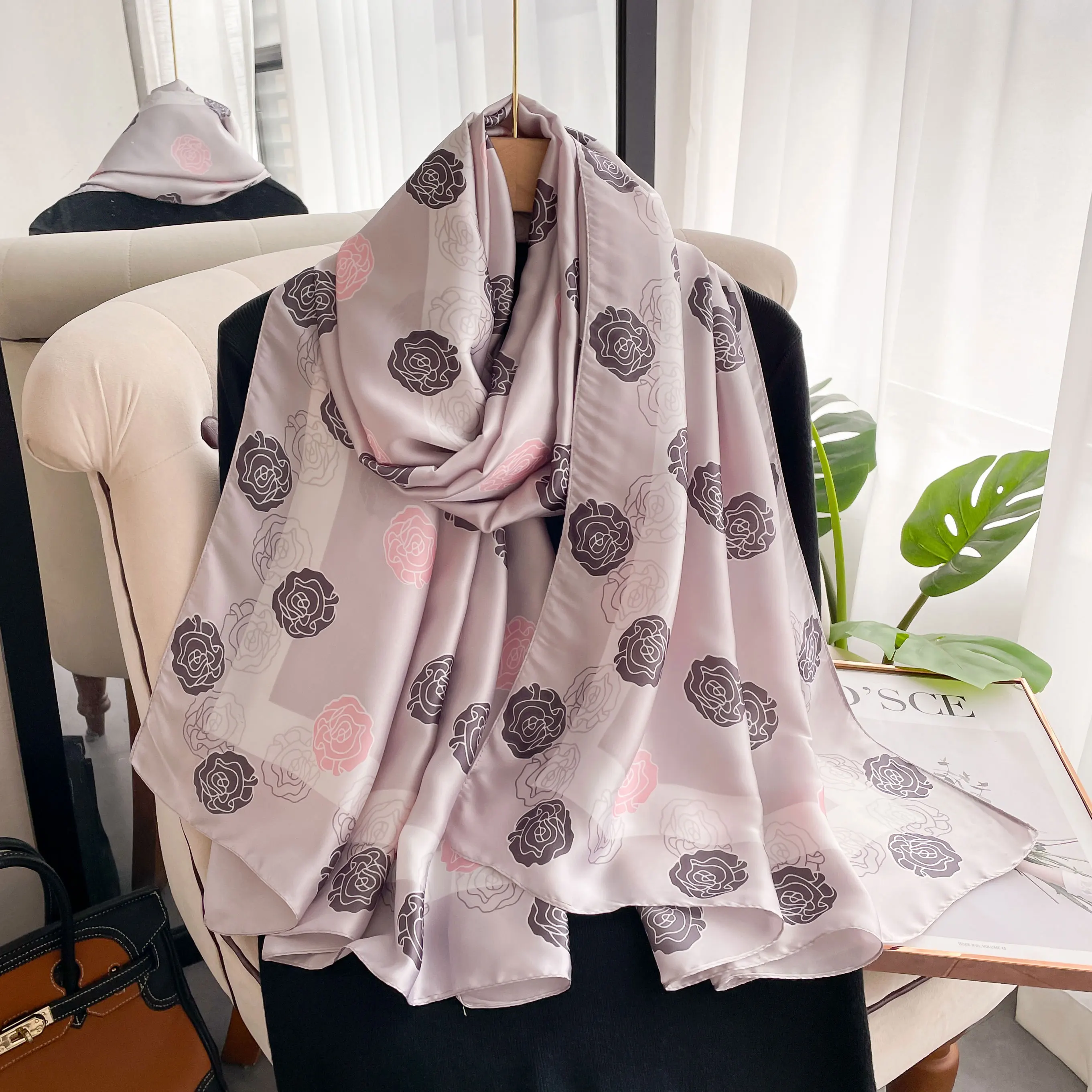 New luxury brand 180*90 cm 2024 silk scarf scarf womens shawl wrap spring hijab cloth Fonda scarf womens hijab beach shawl