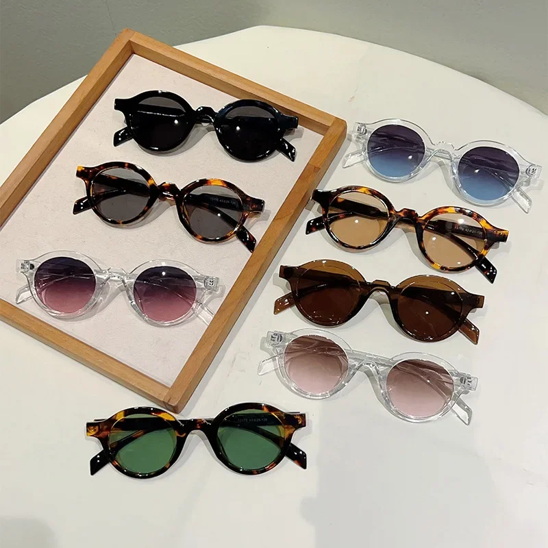 

Fashionable and Trendy Sun Protection Circular Small Frame Multi-color Sunglasses New Retro Travel Driving UV Resistant Glasses