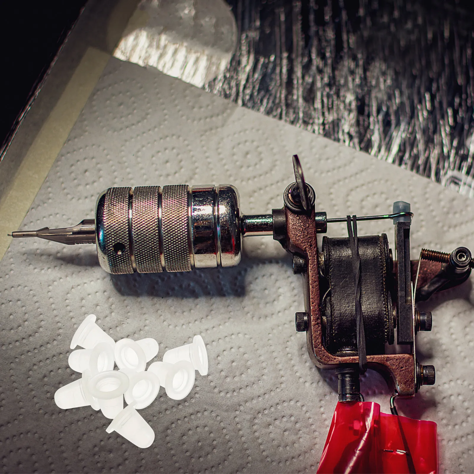 

200 шт. силиконовых стаканчиков для чернил, прозрачные U-образные держатели для пигментов, для татуировок и наращивания ресниц, многоразовые