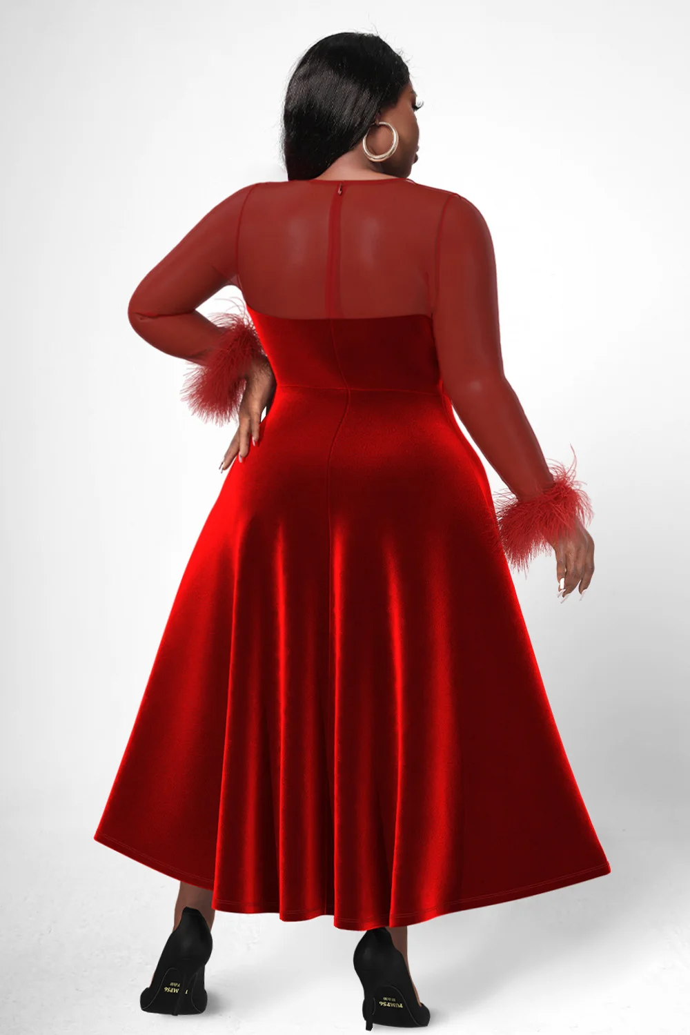 فساتين متوسطة الطول لحفلات الكوكتيل مقاس كبير أنيقة باللون الأسود للخريف والشتاء ورقبة دائرية وأكمام طويلة شفافة من خلال فساتين متوسطة الطول مخملية #2