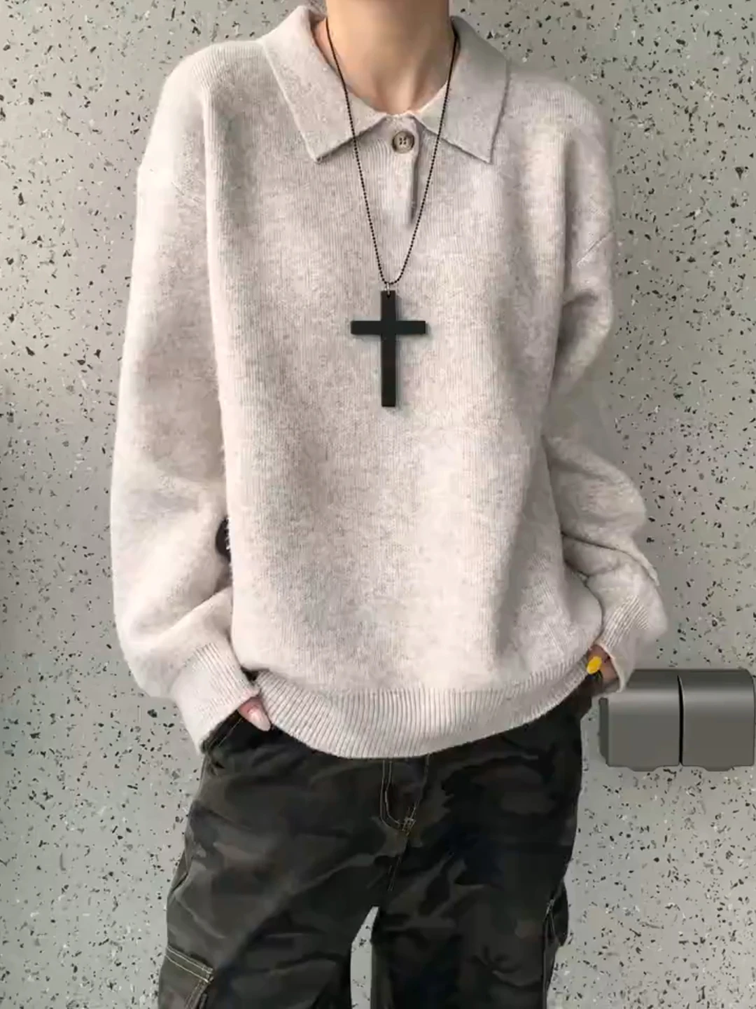 

Свободный вязаный свитер с воротником бежевого цвета для мужчин и женщин, подходит для повседневной носки осенью и зимой.