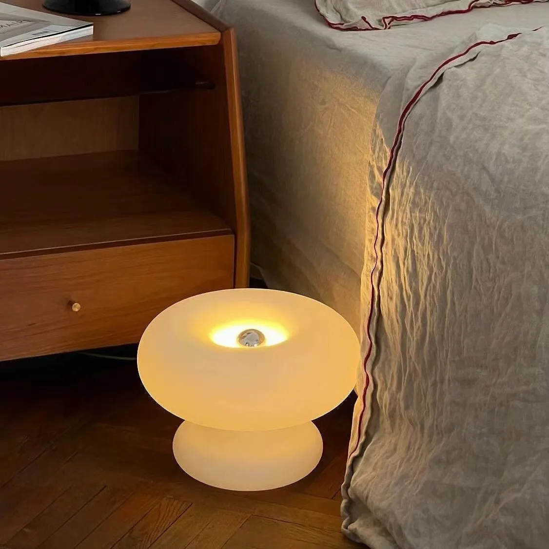 Modern Cream Circle Table Lamp, Bedroom Minimalist Instagram Designer Glass Living Room Decoration, LED Night Light Home Decor