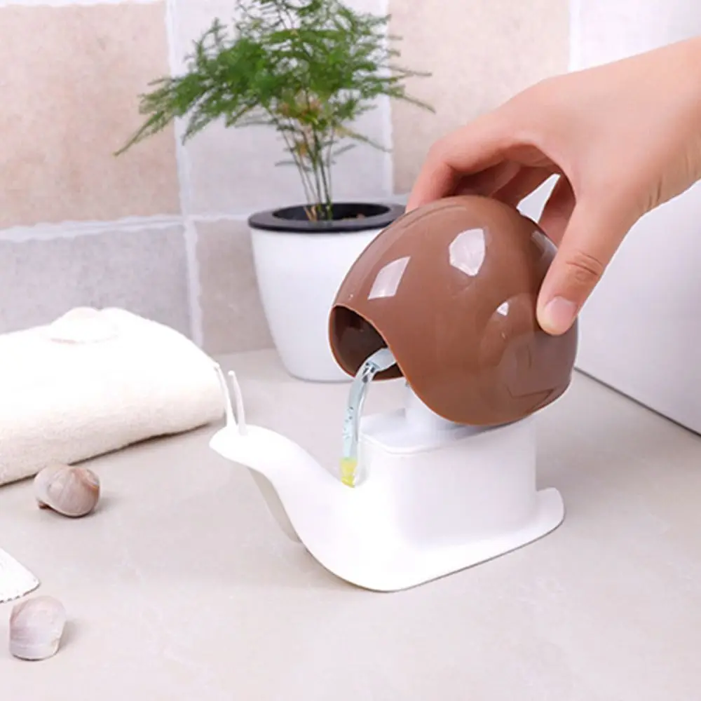 Cartoon Liquid Soap Dispenser Colorful Snail Design Lotion Storage Bottles 120ml Easy To Press Hand Soap Dispensers Restaurant