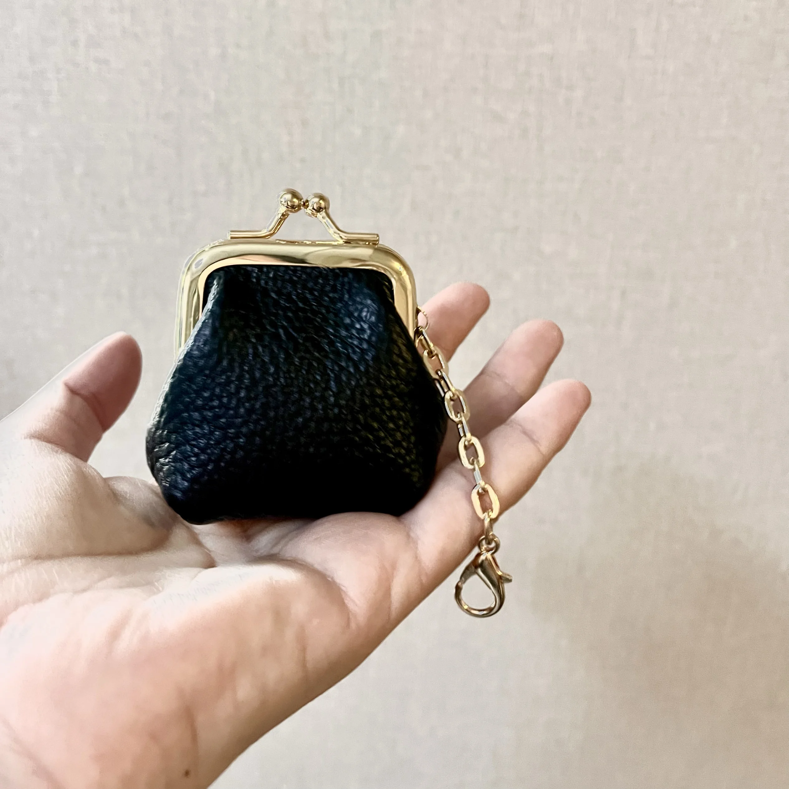 محفظة جلدية عتيقة من طبقة علوية من جلد البقر، حافظة نقود وسلسلة مفاتيح للنساء، حقيبة تخزين متعددة الوظائف للمفاتيح وسماعات الرأس