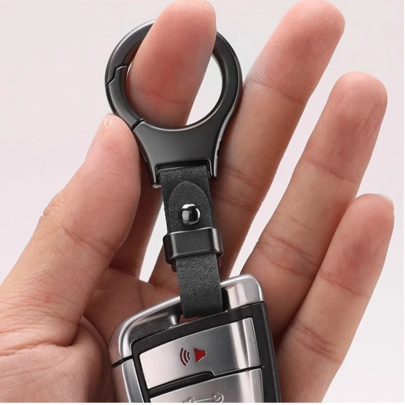 1 Stück Minimalistischer Wildleder-Schlüsselanhänger Kreativer Modischer Autoschlüsselring für Männer Frauen Paare Perfektes Geschenk – Detail 1