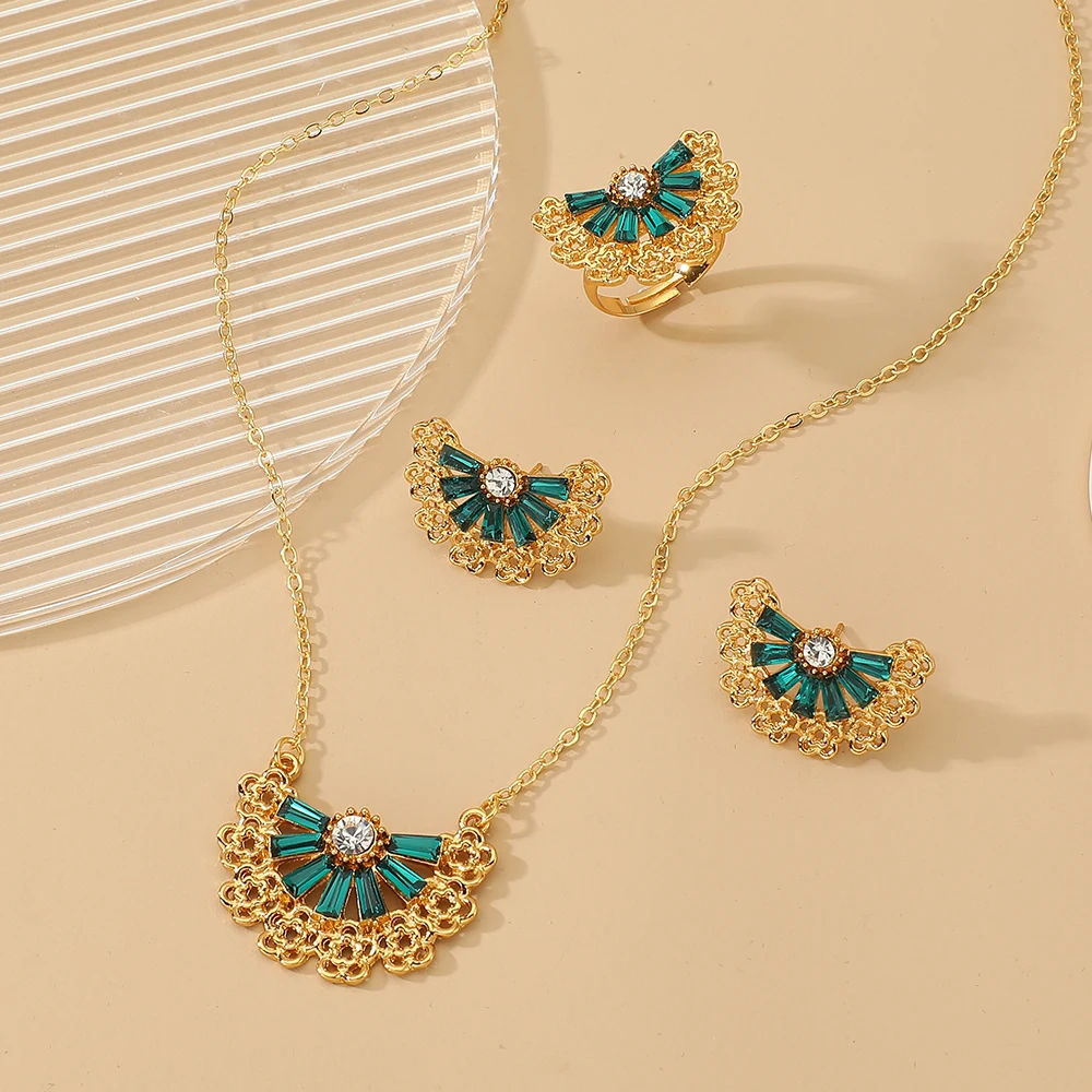 Golden Stainless steel necklace + earrings + ring Set for Women\'s Jewelry sector geometric Emerald Pendant Fashion Gift