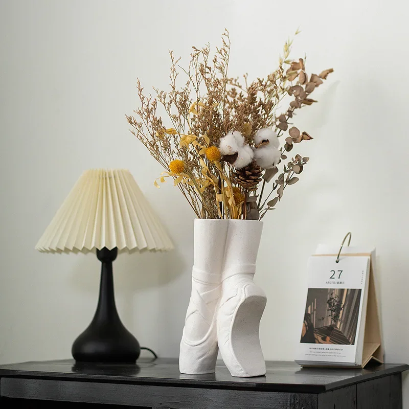 CAPIRON Elegant Ceramic Shoe Vase Chic Ballerina Dancer Nordic Modern Living Room Home Bookshelf Decoration Accessories Interior