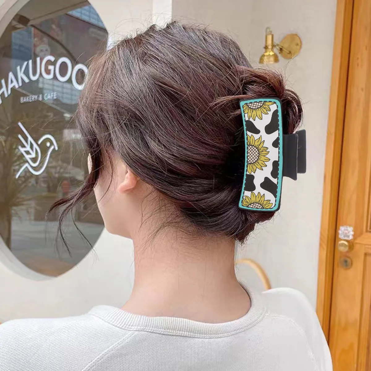 

Western denim style sunflower cow pattern leather women's hairpin grab clip shark clip hair accessories clip