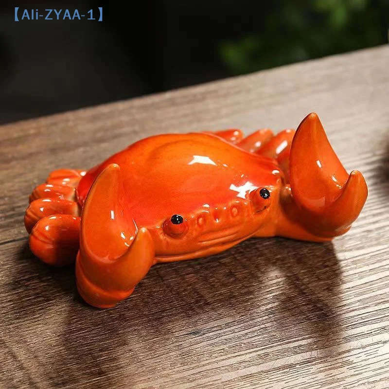 【ZYAA-1】1Pcs Ceramic Crab Mobile Phone Holder Tea Brush Holder Pen Holder Cover Desktop Tea Pet Fortune-Making Ornament