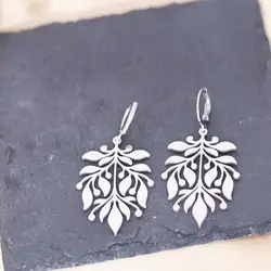 QIAMNI Vintage Leaf Huggies Hoop Earrings for Women Girls Stainless Steel Flower Leaf Drop Earring Birthday Jewelry Gift Bijoux