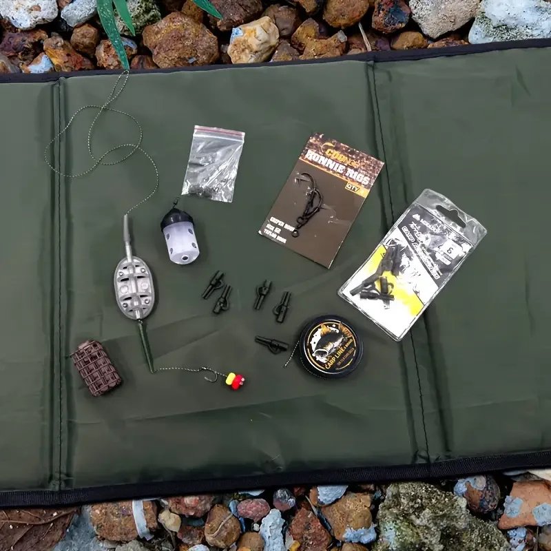 Tapete de desengate dobrável para pesca de carpa, tapete de proteção de peixes de 3 camadas com esponja verde, tapete de pouso à prova d'água de 80 x 35 cm para ca