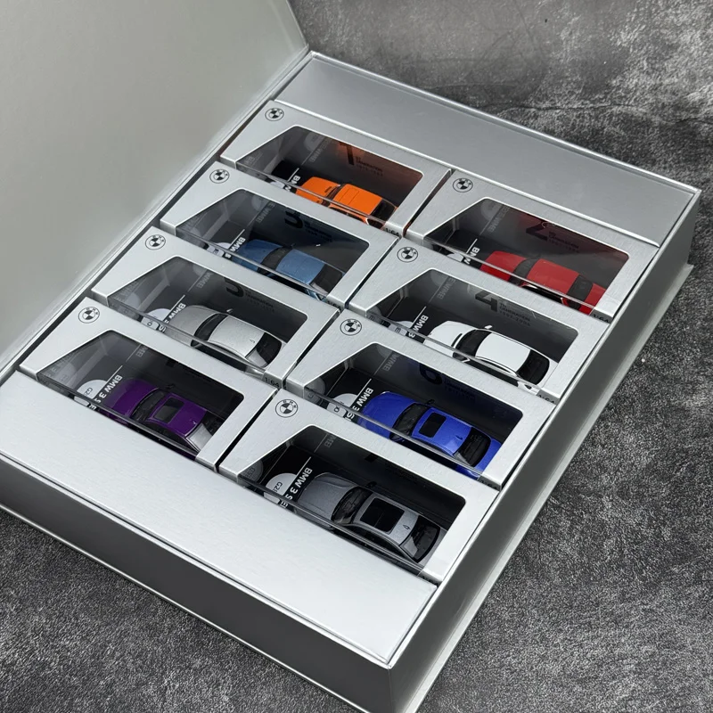 AR BOX 1:64 BMW 3 Series مجموعة الذكرى الخمسين نموذج سيارة مصغر محاكاة مصنوع من خليط معدني، لعبة للأولاد، زخرفة قابلة للجمع للبالغين. #4