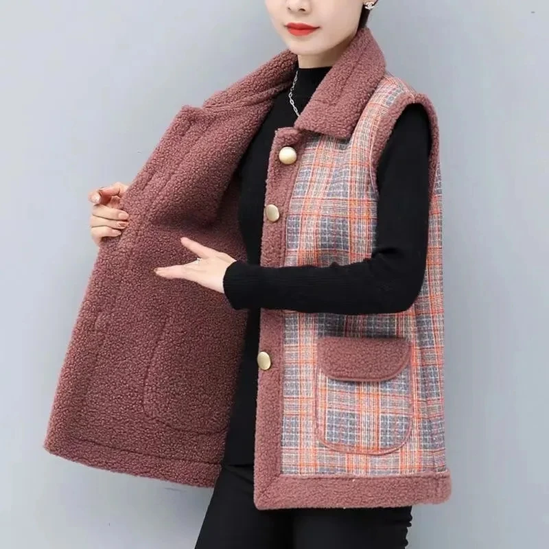 

Women Velvet Cotton Vest Jacket Loose Plaid Thickened Coat Autumn Winter Fashion Lamb Wool Coat Female Warm Sleeveless Waistcoat