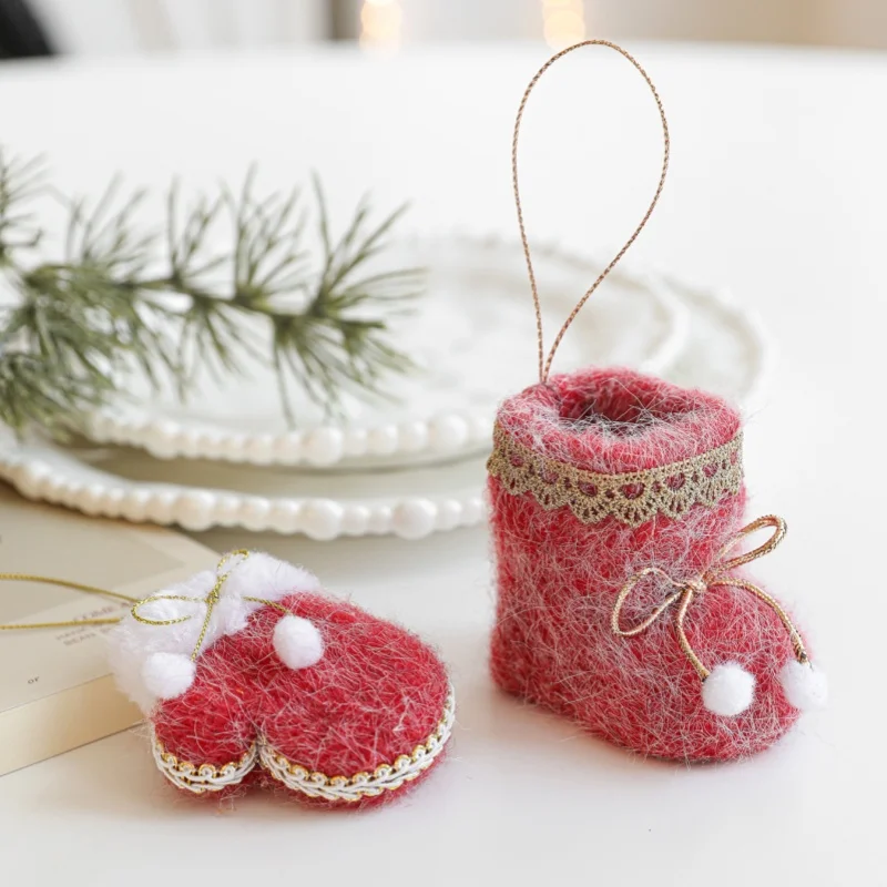 

New Plush Felt Pendant Fabric Gloves Boots Shoes Christmas Tree Hanging Decoration Small Ornaments Hanging Ornaments
