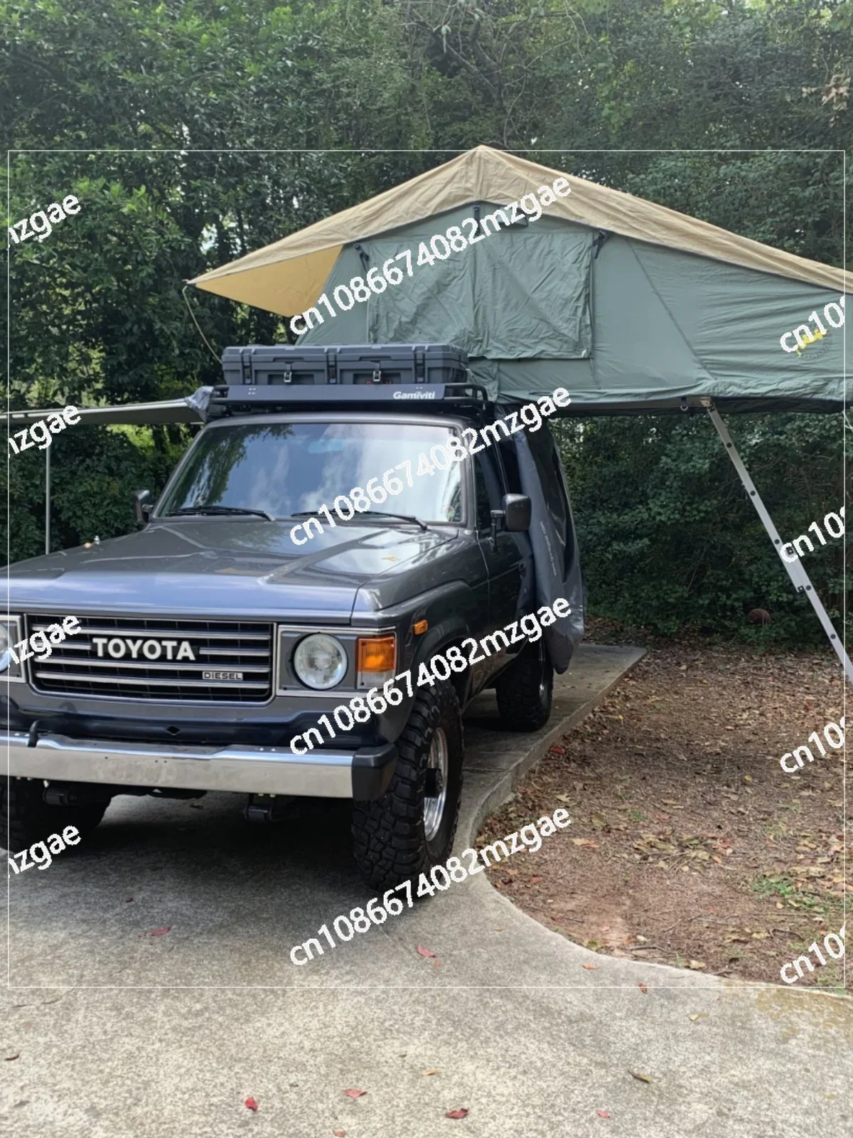 Roof Tent for 3-4 People, Exquisite Camping, Weatherproof and Rainproof Tent