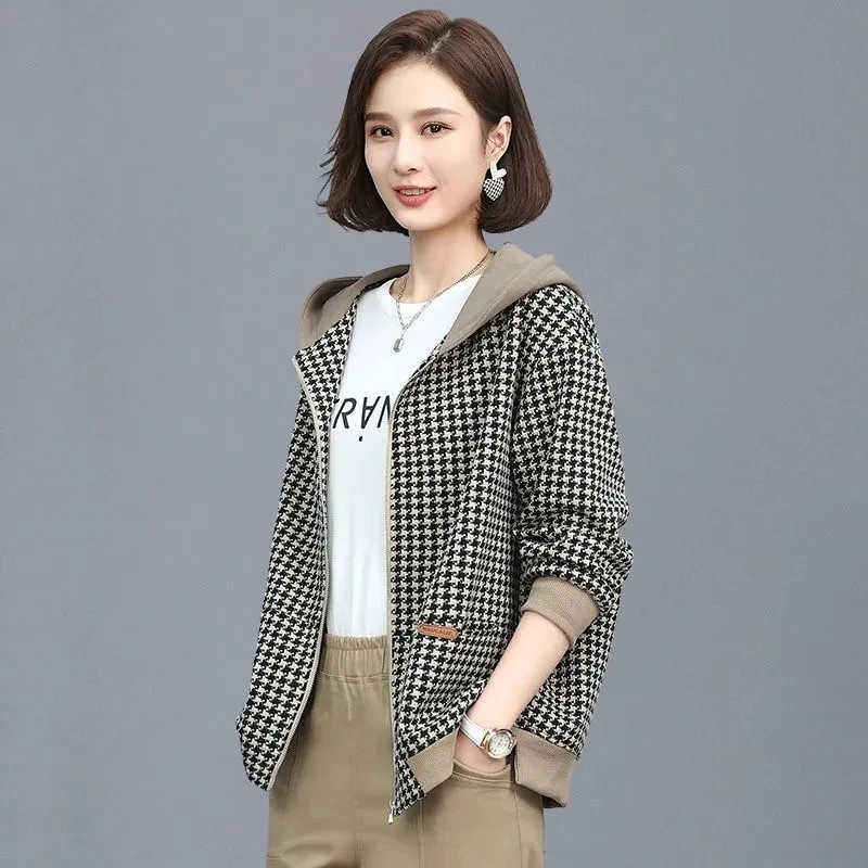 

Double With Lining Women Windbreaker Spring Hooded Short Coat Korean Loose Large Size Mother Grid Tops Femme Jacket Coat