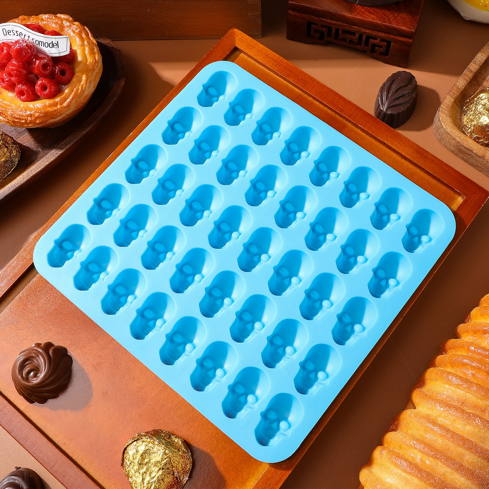 

Silicone Skull Cookie Mold for Baking Creative Shaped Cake Molds Halloween Ice Tray Blue