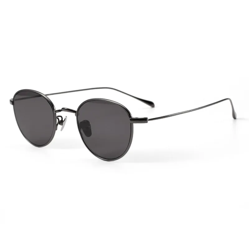 

Pure Titanium Sunglasses, Small Frame Oval Night Vision Goggles, Sun Protection and UV-blocking Sunglasses Frame